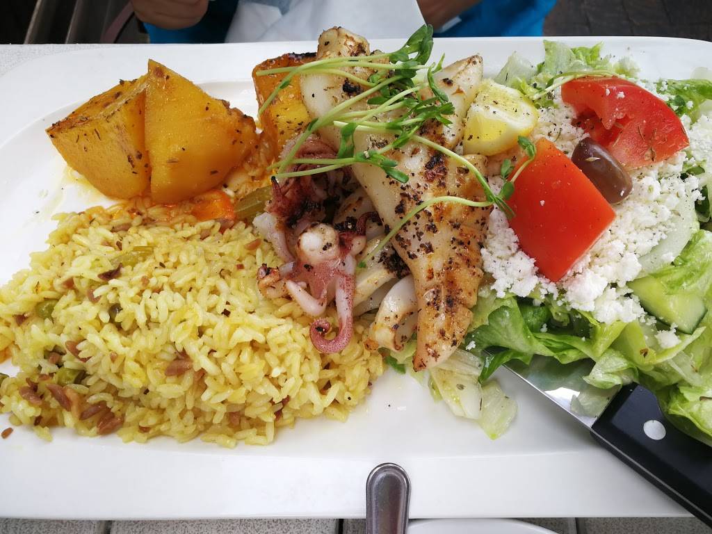 Colossus Greek Taverna | restaurant | 221 Lakeshore Rd E, Oakville, ON L6J 1H7, Canada | 9058498175 OR +1 905-849-8175