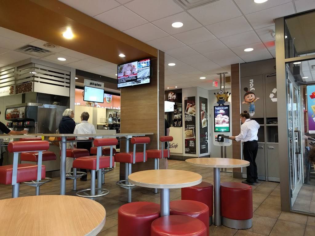 McDonalds | cafe | 792 Broadway St, Kincardine, ON N2Z 2G1, Canada | 5193964414 OR +1 519-396-4414