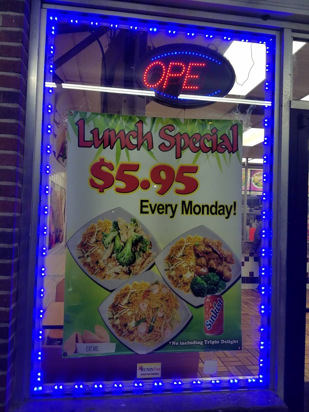 Danny’s Carry-Out | restaurant | 4408 St Barnabas Rd, Temple Hills, MD 20748, USA | 3018996688 OR +1 301-899-6688