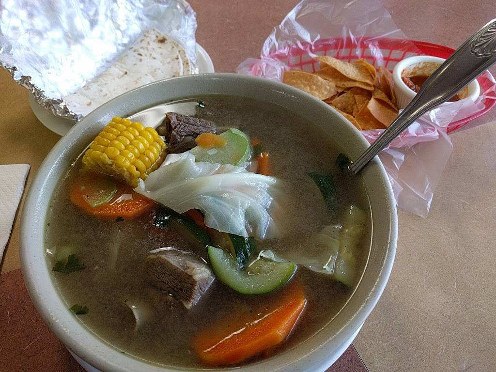 Pupuseria Y Taqueria La Vina | restaurant | 3301 N Story Rd, Irving, TX 75062, USA | 9722550149 OR +1 972-255-0149