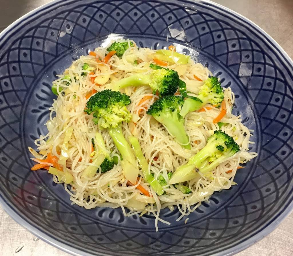 GoDragon Asian Grill | restaurant | 4945 Nine Mile Rd, Richmond, VA 23223, USA | 8042365866 OR +1 804-236-5866