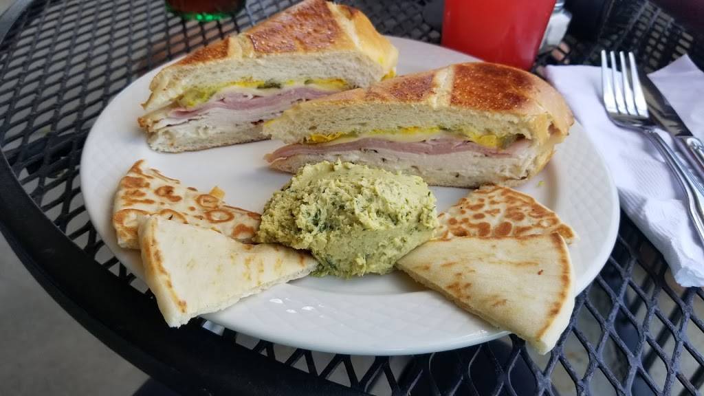 Garden Bistro | restaurant | 702 E Orange St, Lakeland, FL 33801, USA | 8636863332 OR +1 863-686-3332