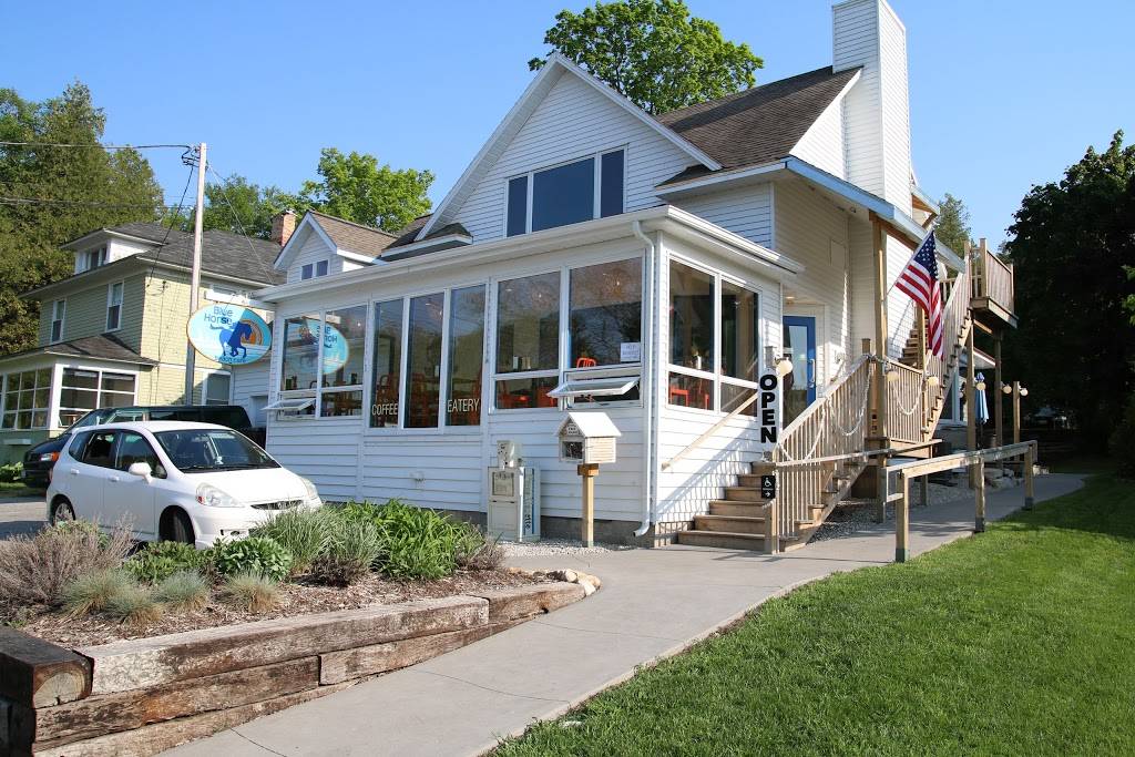 Blue Horse Beach Cafe | cafe | 4113 Main St, Fish Creek, WI 54212, USA | 9208681471 OR +1 920-868-1471