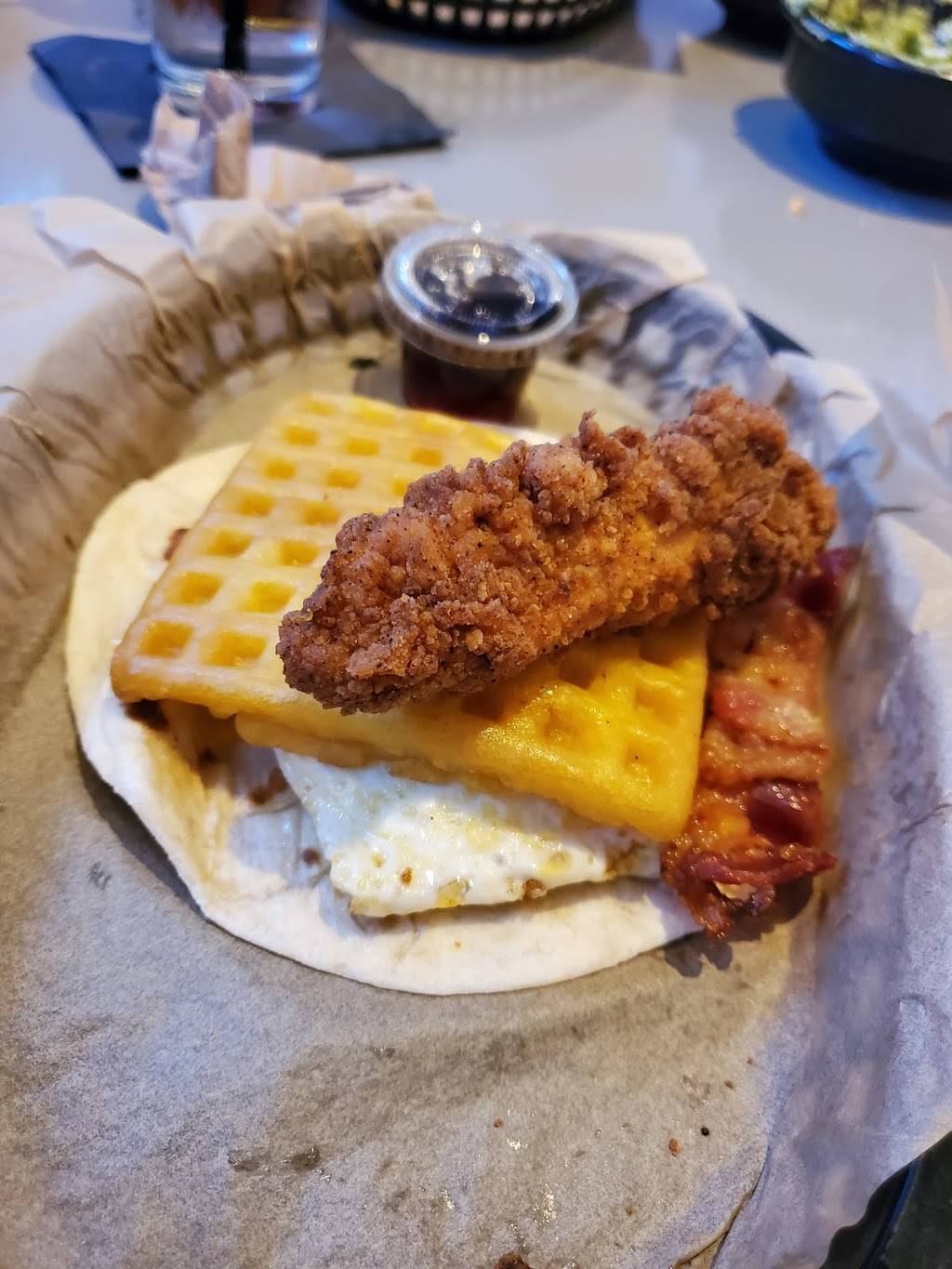 Torchys Tacos | restaurant | 18210 Sonterra Pl, San Antonio, TX 78258, USA | 7264449116 OR +1 726-444-9116