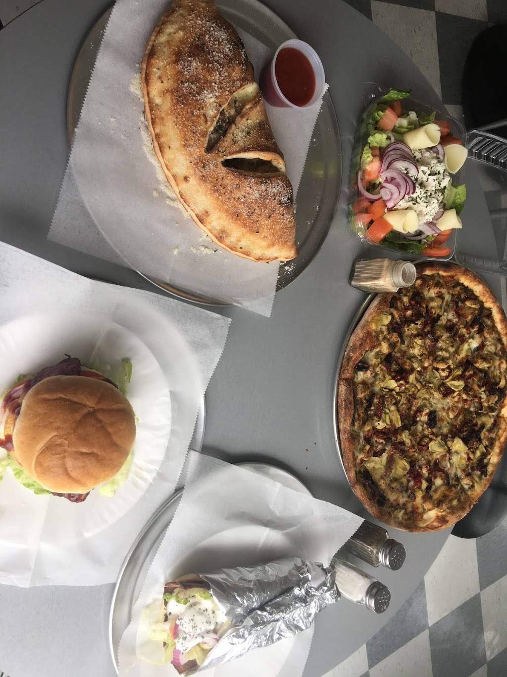 Pyramids Pizza | restaurant | 916 Kerlin St, Chester, PA 19013, USA | 6108769614 OR +1 610-876-9614