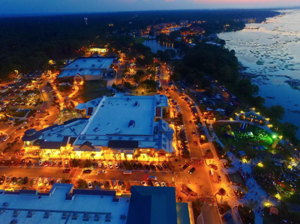 Shelter Cove Towne Centre | shopping mall | 40 Shelter Cove Ln, Hilton Head Island, SC 29928, USA | 8436863090 OR +1 843-686-3090