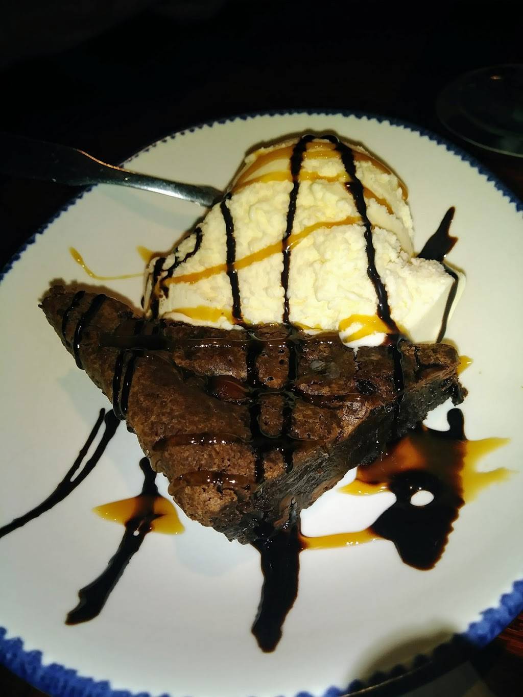 Red Lobster | restaurant | 3013 N Ridge Rd W E, Ashtabula, OH 44004, USA | 4409984944 OR +1 440-998-4944