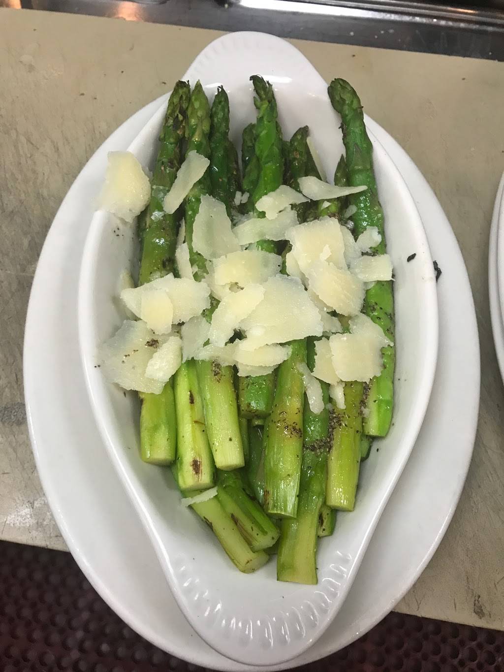 Gibsons Bar & Steakhouse | restaurant | 5464 N River Rd, Rosemont, IL 60018, USA | 8479289900 OR +1 847-928-9900