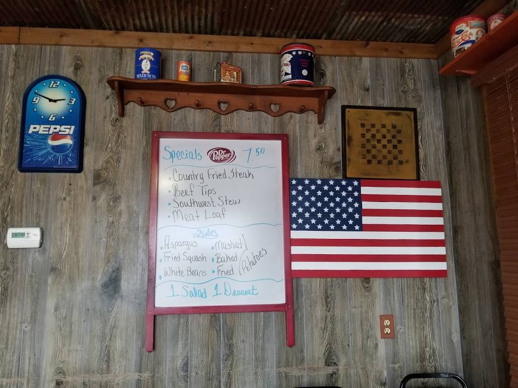 Triangle Cafe | restaurant | 3 Triangle Ln, Batesville, AR 72501, USA | 8707937330 OR +1 870-793-7330