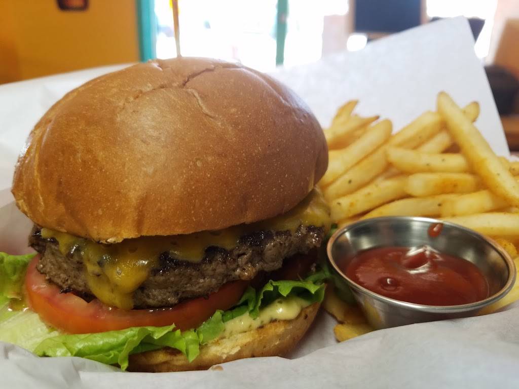 Caribbean Escape | restaurant | 3231 Mission Blvd, San Diego, CA 92109, USA | 8589990419 OR +1 858-999-0419