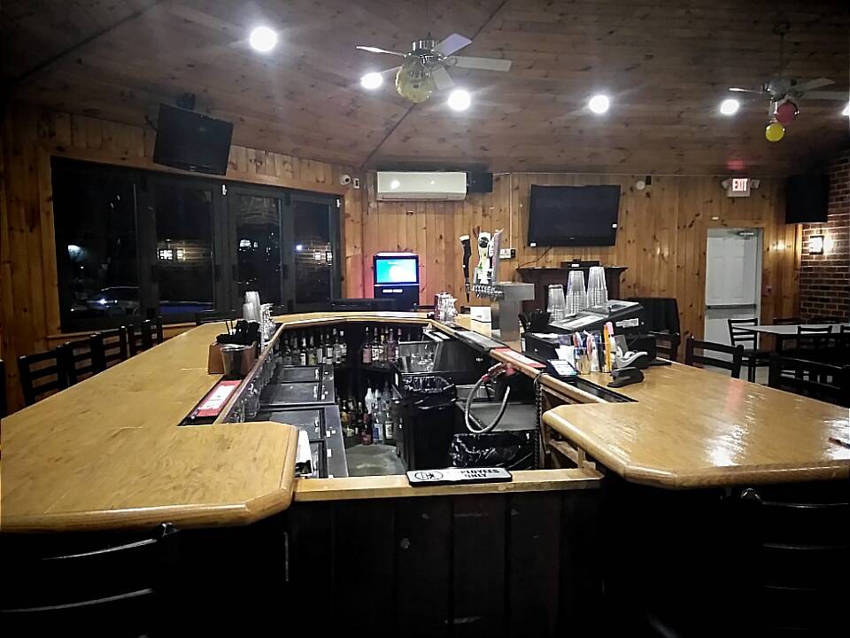 Tip-OLearys | restaurant | 300 West Chester Pike, Havertown, PA 19083, USA | 6107891414 OR +1 610-789-1414