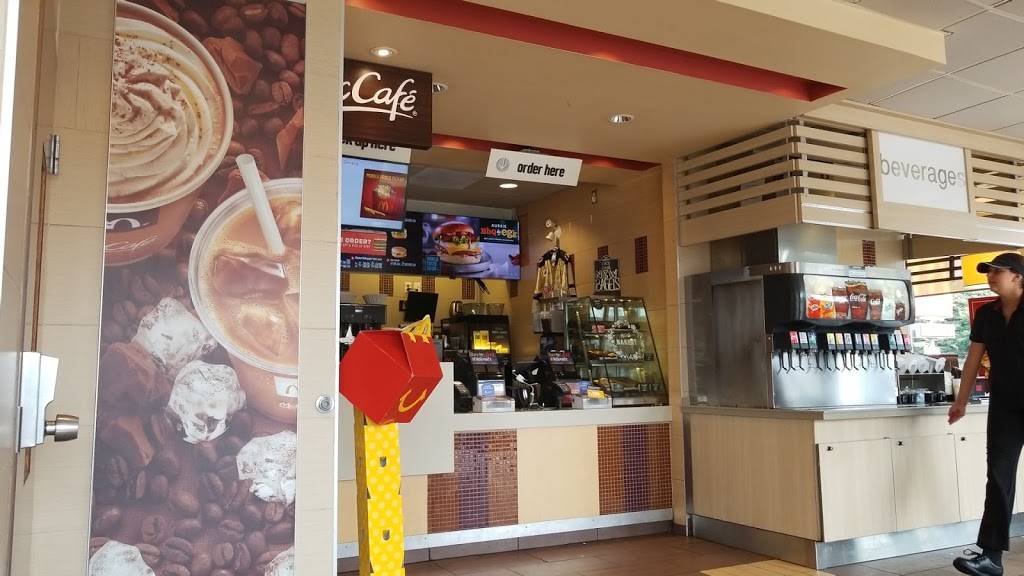McDonalds | cafe | 1020 Ottawa St N, Kitchener, ON N2A 3Z3, Canada | 5198962115 OR +1 519-896-2115