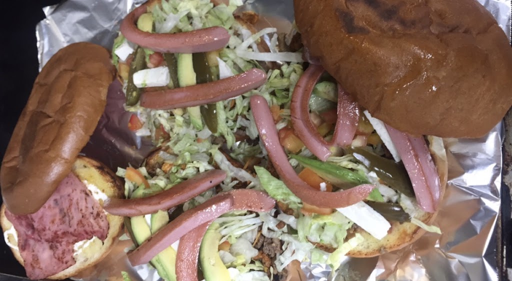 Taqueria El Huarachazo | restaurant | 501 W Nob Hill Blvd, Yakima, WA 98902, USA | 5099016362 OR +1 509-901-6362