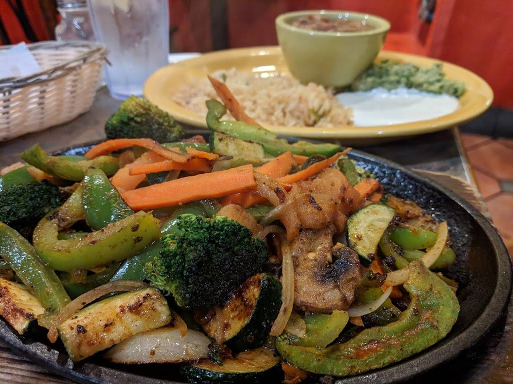 Fiesta Del Mar Too | restaurant | 735 Villa St, Mountain View, CA 94041, USA | 6509673525 OR +1 650-967-3525