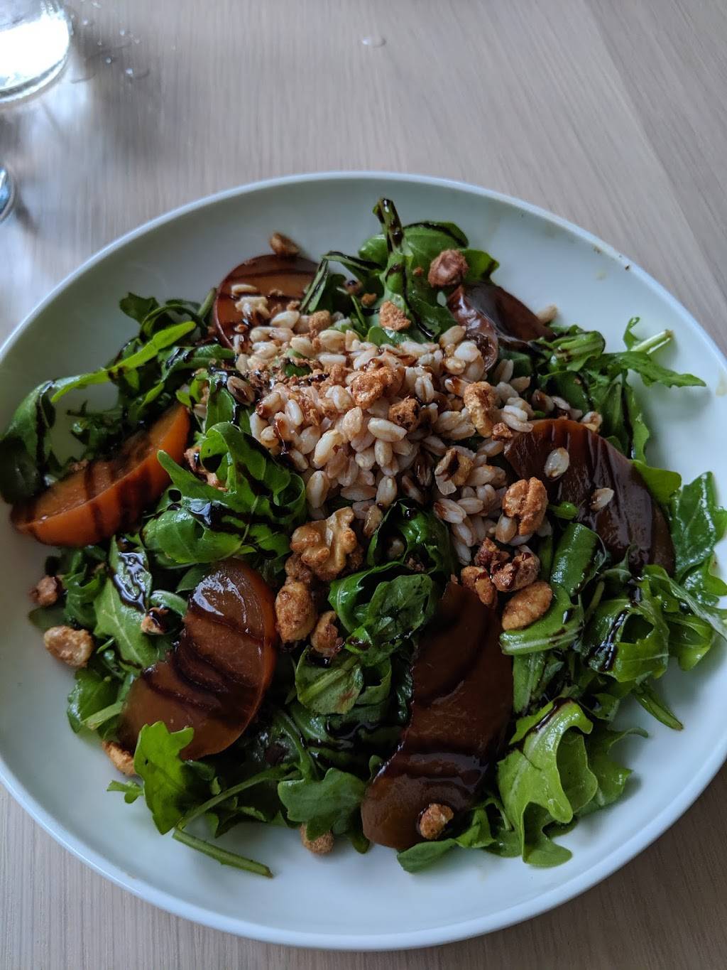 The Crooked Pine | restaurant | 30 Shore Rd, Ogunquit, ME 03907, USA | 2076467021 OR +1 207-646-7021