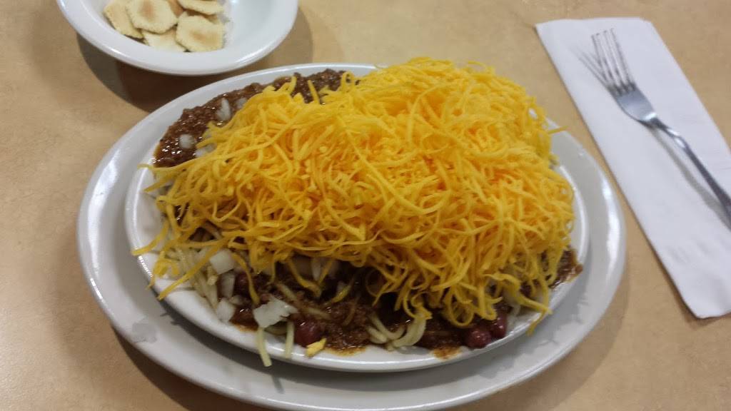 Gold Star Chili | restaurant | 1201 W Eads Pkwy, Lawrenceburg, IN 47025, USA | 8125379264 OR +1 812-537-9264
