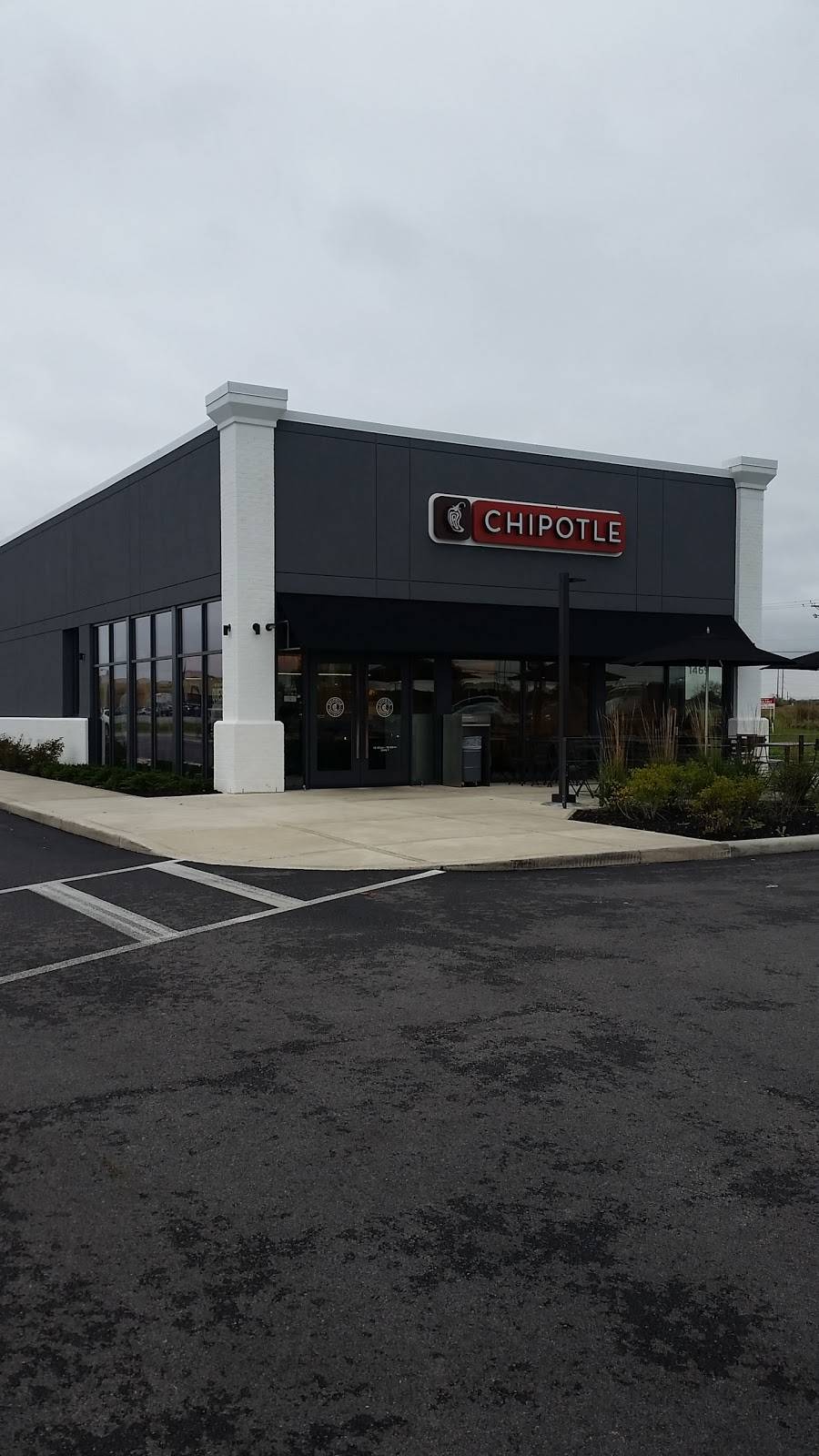 Chipotle Mexican Grill | restaurant | 1469 S Court St, Circleville, OH 43113, USA | 7404200031 OR +1 740-420-0031