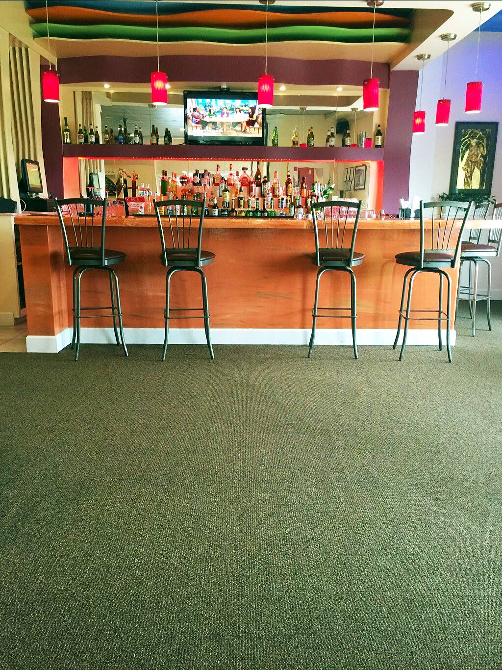 Elephant Thai | restaurant | 4401 W Broad St, Richmond, VA 23230, USA | 8046582146 OR +1 804-658-2146