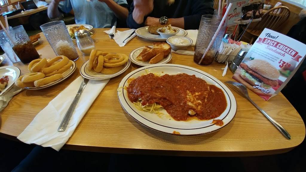 Frischs Big Boy | restaurant | 4645 Spring Grove Ave, Cincinnati, OH 45232, USA | 5135412900 OR +1 513-541-2900