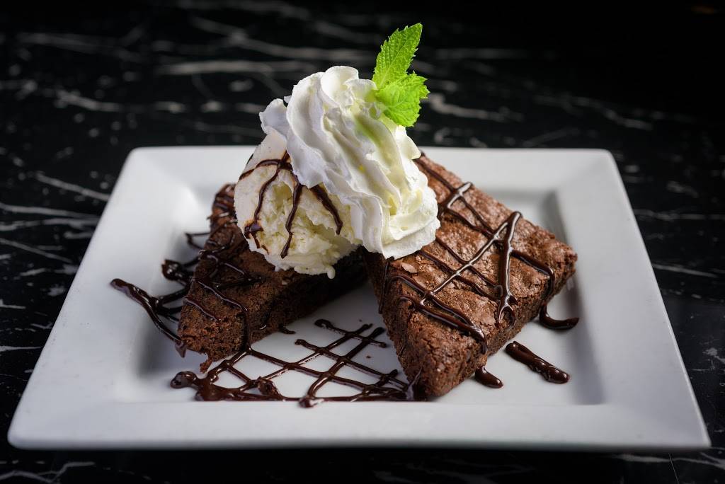 Firehouse No. 37 | restaurant | 250 Market Pl, San Ramon, CA 94583, USA | 9253806565 OR +1 925-380-6565