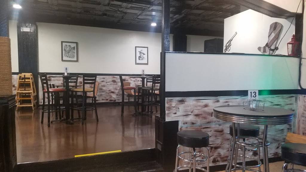 Wild West Grill | restaurant | 1410 Washington St, Waukegan, IL 60085, USA | 8476727669 OR +1 847-672-7669