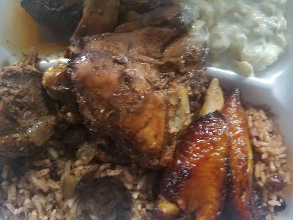 Taste Of Belize | restaurant | 2207 Grand Ave, Waukegan, IL 60085, USA | 8476729440 OR +1 847-672-9440