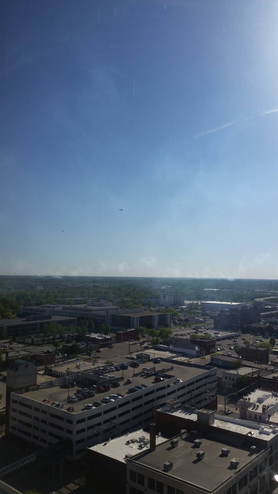 Nebraska Club | restaurant | 233 S 13th St #2000, Lincoln, NE 68508, USA | 4024763228 OR +1 402-476-3228