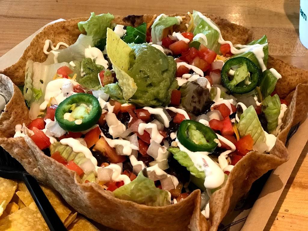 Tijuana Flats | restaurant | 4693 Gardens Park Blvd #101, Orlando, FL 32839, USA | 4079655090 OR +1 407-965-5090