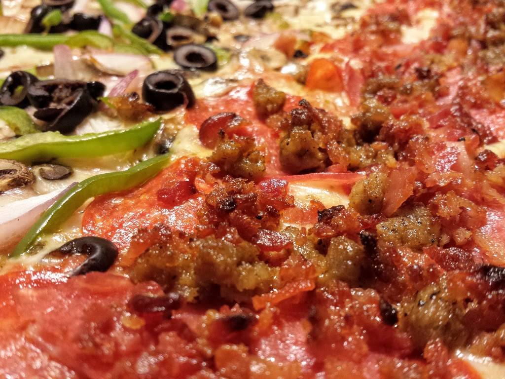 Lupillozz Pizza | meal takeaway | 328 Vista Village Dr Suite G, Vista, CA 92083, USA | 7602603130 OR +1 760-260-3130