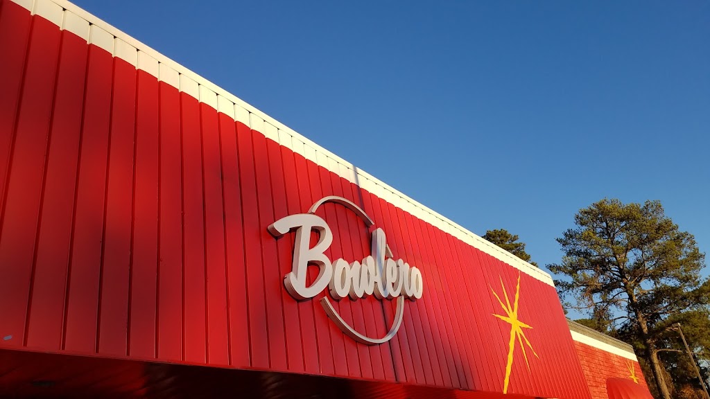 Bowlero Lilburn | restaurant | 3835 Lawrenceville Hwy, Lawrenceville, GA 30044, USA | 7709252000 OR +1 770-925-2000