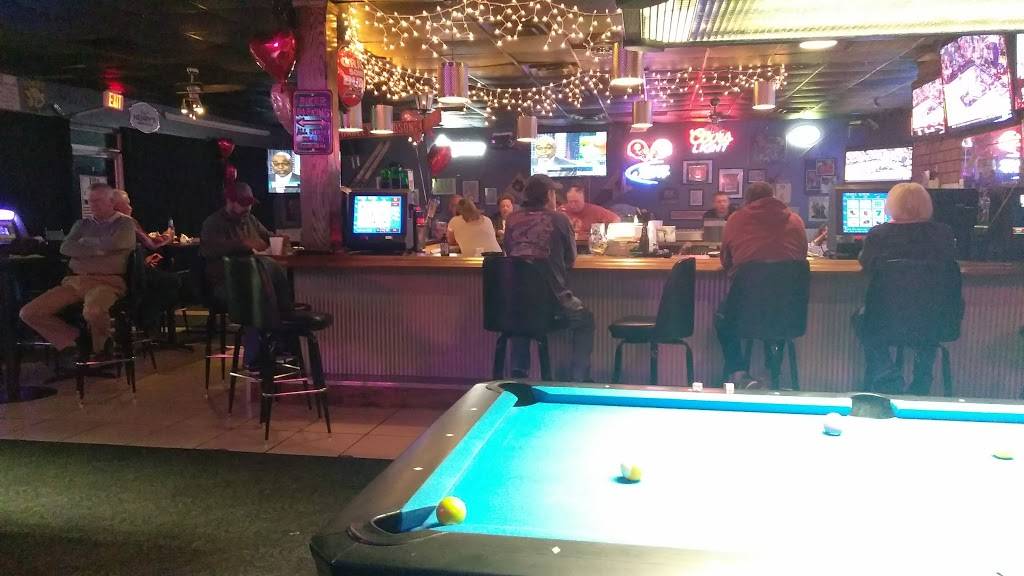 Sportsters Bar & Grill | restaurant | 242 Forest Rd, Hueytown, AL 35023, USA | 2057446292 OR +1 205-744-6292