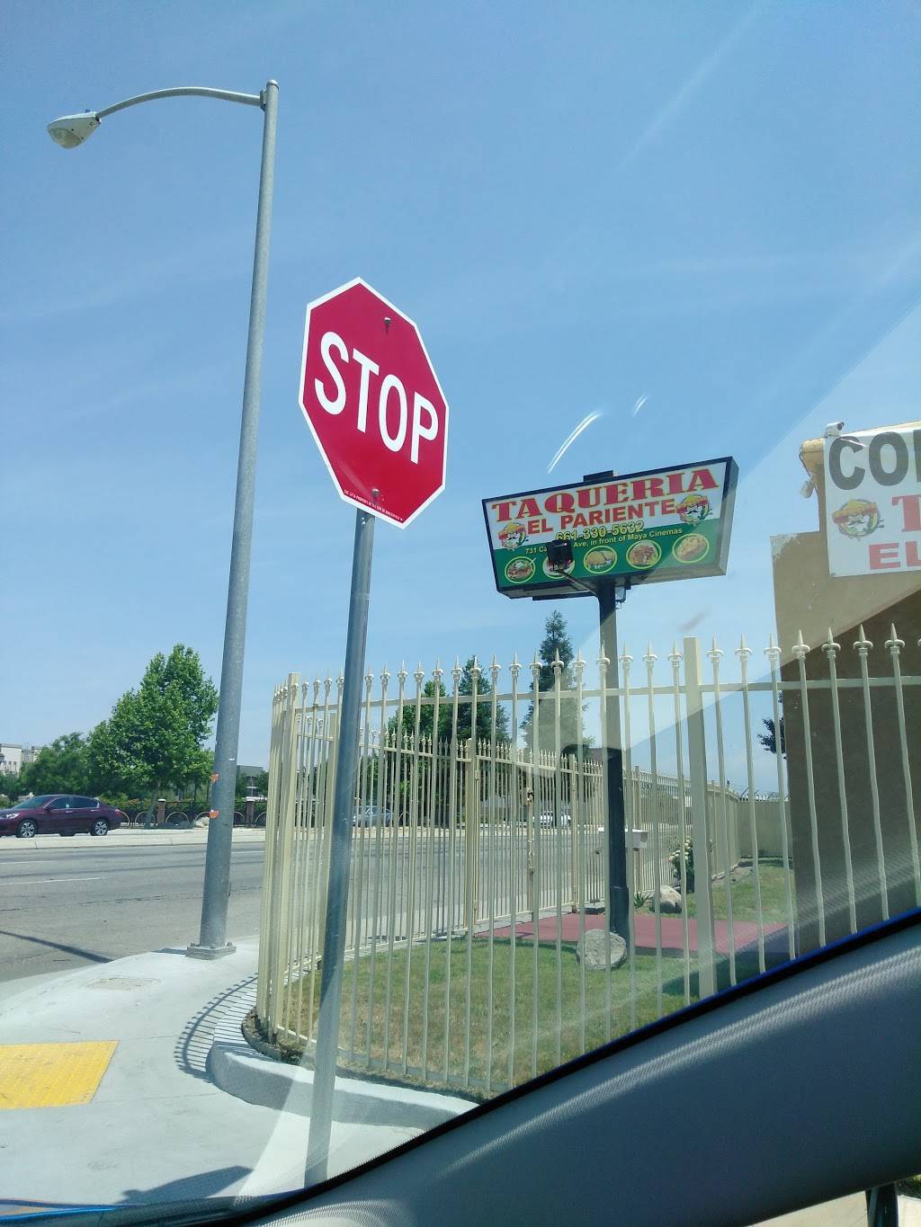 Taqueria El Pariente | restaurant | 731 California Ave, Bakersfield, CA 93304, USA | 6613305632 OR +1 661-330-5632