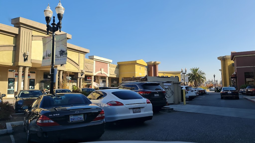 Kensho Social | cafe | 919 Story Rd Ste 1100, San Jose, CA 95122, USA | 4087537789 OR +1 408-753-7789