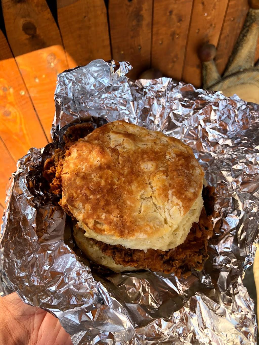 Biscuit Shed | restaurant | 959 Putney Rd, Brattleboro, VT 05301, USA | 8026837692 OR +1 802-683-7692