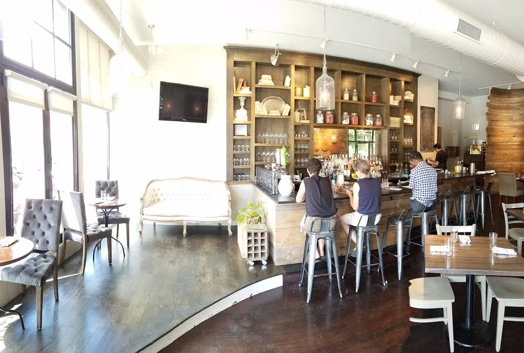 White Oak Tavern & Inn | restaurant | 1200 W Webster Ave, Chicago, IL 60614, USA | 7732480200 OR +1 773-248-0200