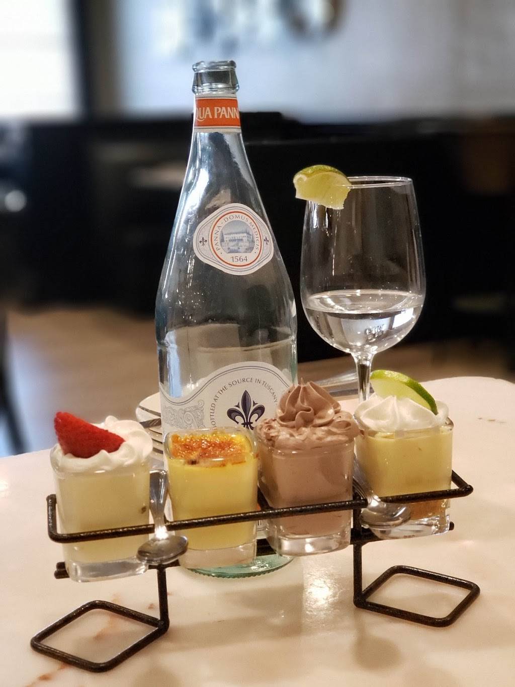 Morgans Chop House | restaurant | 201 S McPherson Church Rd, Fayetteville, NC 28303, USA | 9108678447 OR +1 910-867-8447