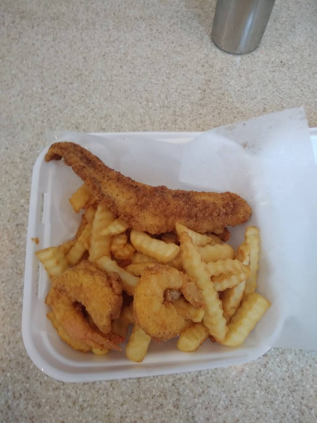 The Seafood Company | restaurant | 12037 S Pulaski Rd, Alsip, IL 60803, USA | 7085681702 OR +1 708-568-1702