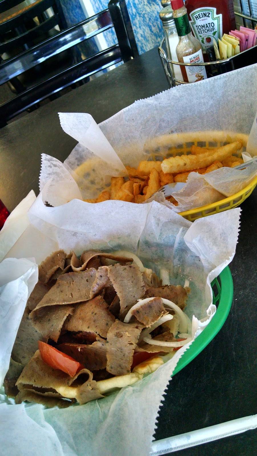 Zorbas Greek Restaraunt | restaurant | 6520 Glenway Ave, Cincinnati, OH 45211, USA | 5135742111 OR +1 513-574-2111