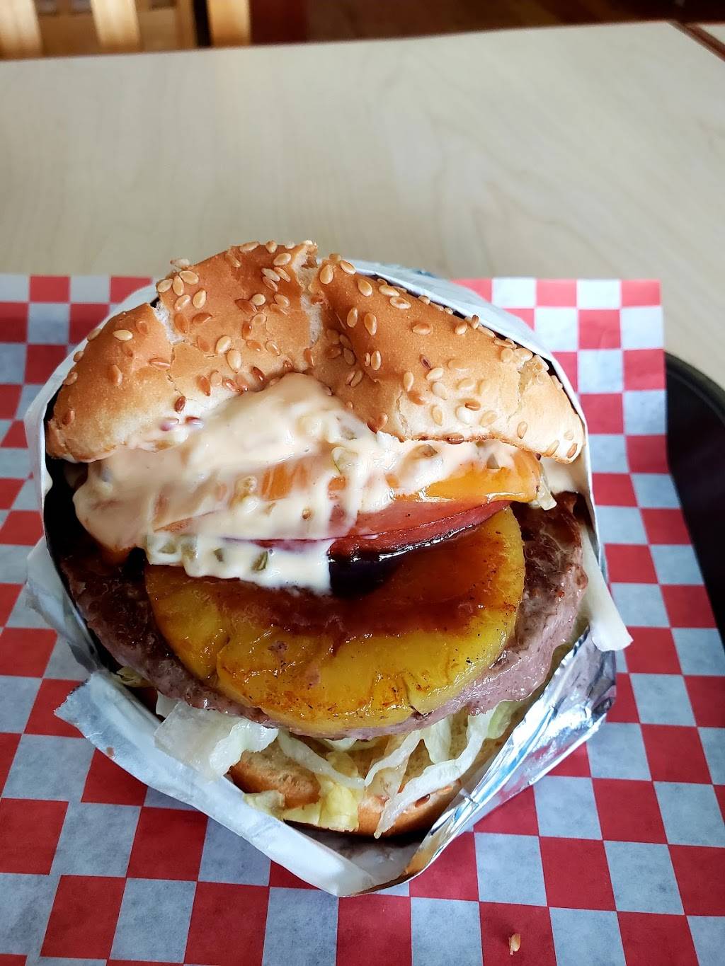 Zs Burgers | restaurant | 8307 Mukilteo Speedway, Mukilteo, WA 98275, USA | 4252903888 OR +1 425-290-3888