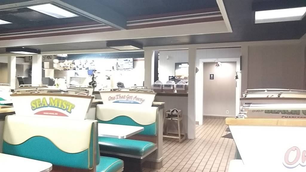 Long John Silvers | restaurant | 5644 US-60, Huntington, WV 25705, USA | 3047364831 OR +1 304-736-4831