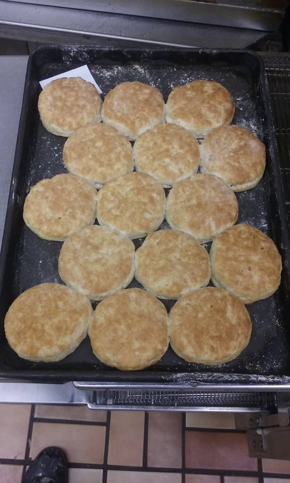 Biscuitville | cafe | 1041 Piney Forest Rd, Danville, VA 24540, USA | 4348364136 OR +1 434-836-4136