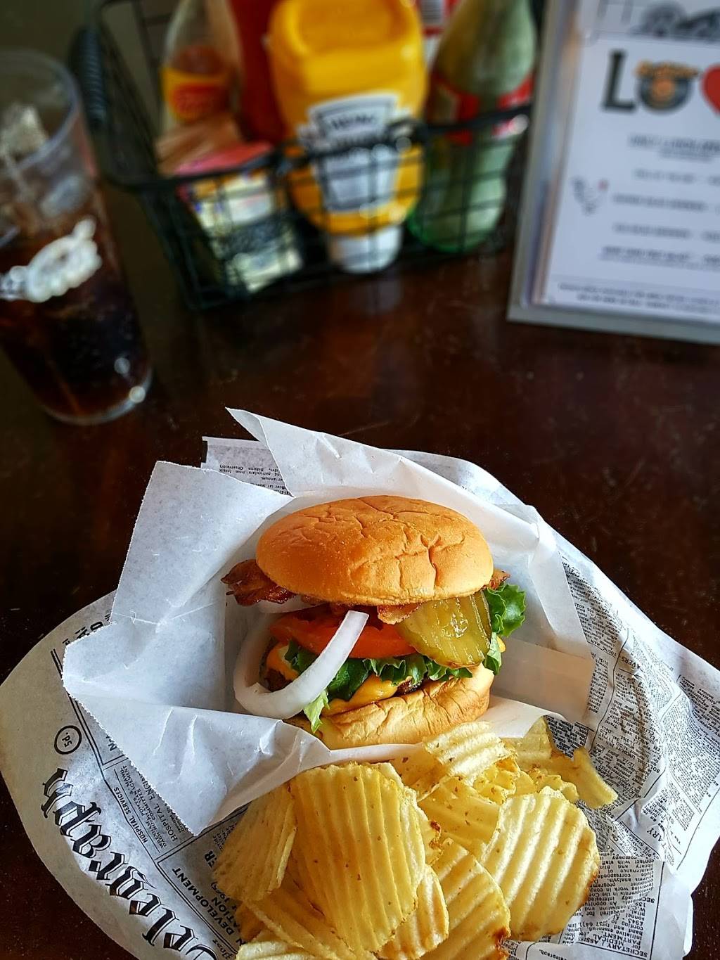 B-Sides - Burgers, Birds & Brews | restaurant | 467 Franklin St, Rocky Mount, VA 24151, USA | 5404562337 OR +1 540-456-2337