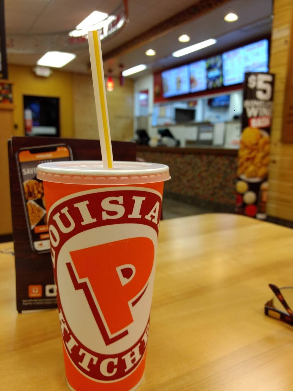 Popeyes Louisiana Kitchen | restaurant | 460 W State Rd 436, Altamonte Springs, FL 32714, USA | 4078621012 OR +1 407-862-1012