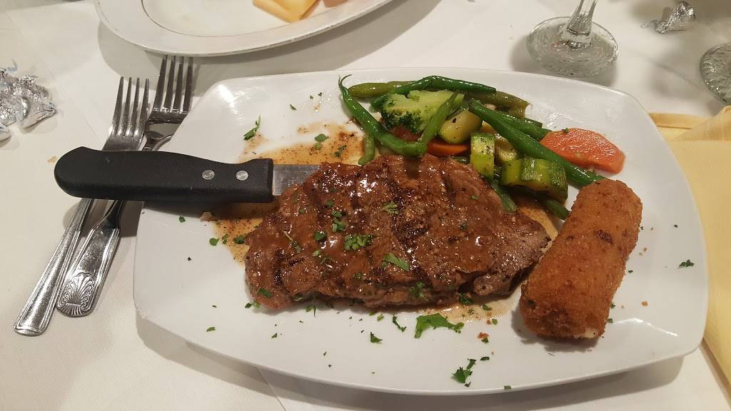 Casa Rina of Thornwood | restaurant | 886 Commerce St, Thornwood, NY 10594, USA | 9147694515 OR +1 914-769-4515