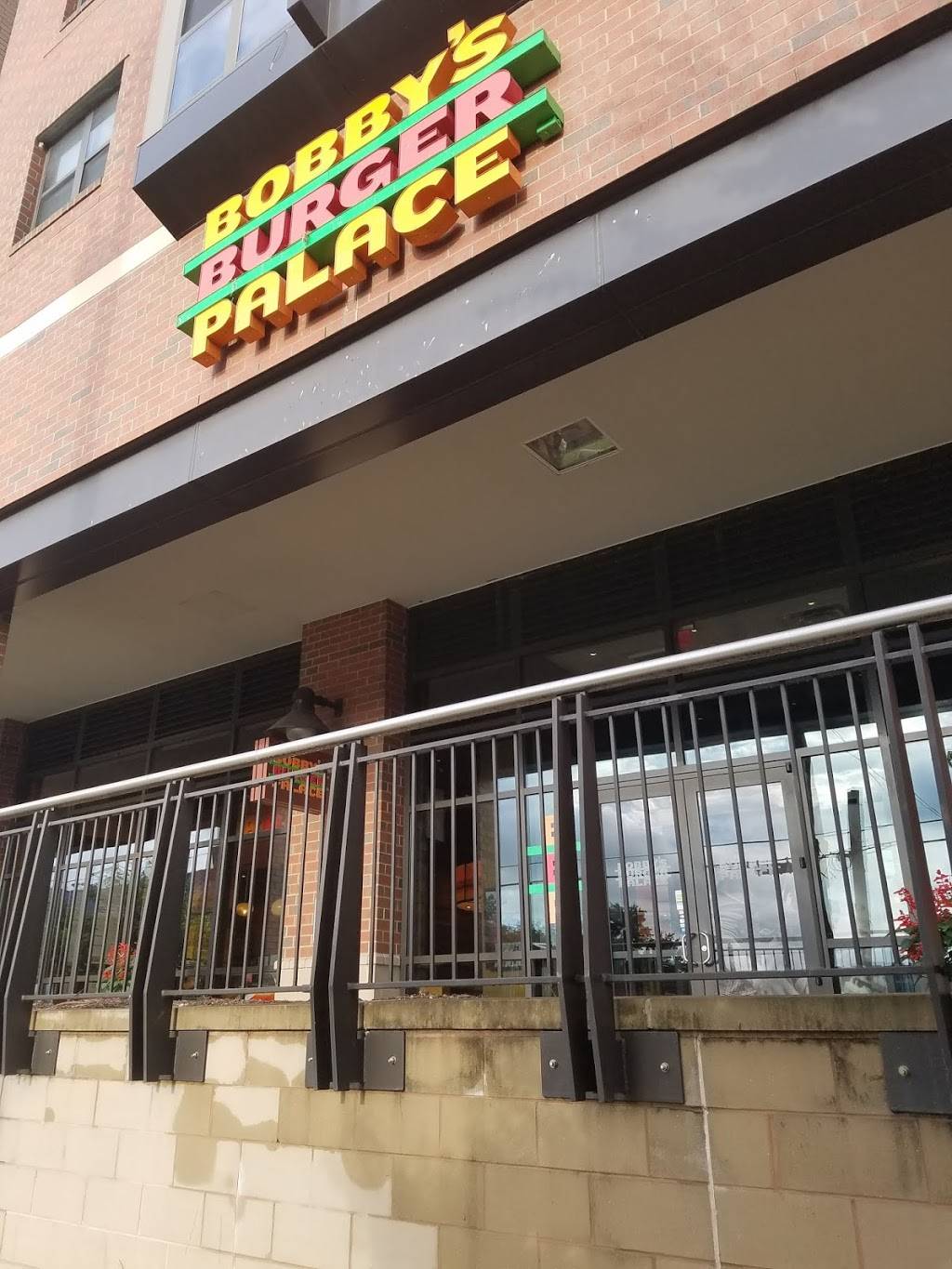 Bobbys Burger Palace | restaurant | 2445, 8150 Baltimore Ave, College Park, MD 20740, USA | 2405424702 OR +1 240-542-4702