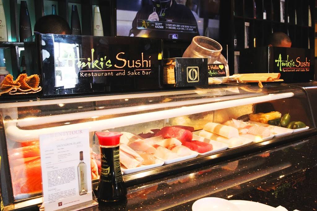 Anikis Sushi | restaurant | 3810 Mowry Ave, Fremont, CA 94538, USA | 5107973474 OR +1 510-797-3474