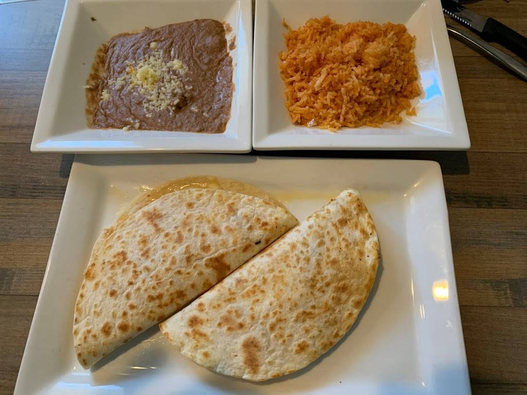 Laguna Grande Restaurante Mexicano & Bar | restaurant | 407 Lakeshore Dr, Canandaigua, NY 14424, USA | 5859053097 OR +1 585-905-3097