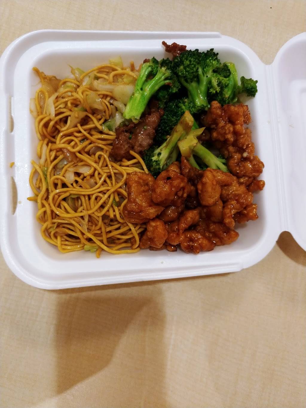 Panda Express | meal takeaway | 1151 Galleria Blvd, Roseville, CA 95678, USA | 9167881889 OR +1 916-788-1889