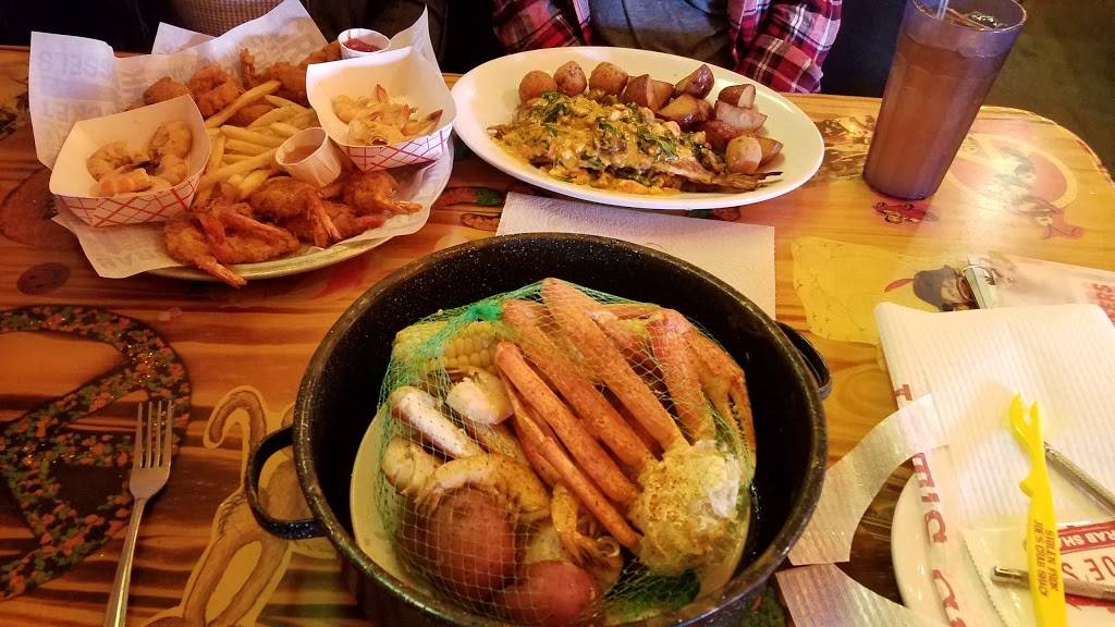 Joes Crab Shack | restaurant | 12011 Harbor Blvd, Garden Grove, CA 92840, USA | 7147030505 OR +1 714-703-0505