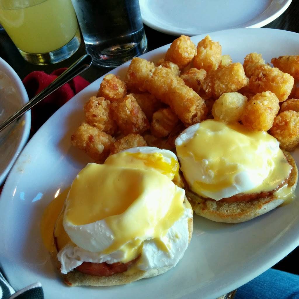 Bullitt | restaurant | 2209 Polk St, San Francisco, CA 94109, USA | 4152680140 OR +1 415-268-0140